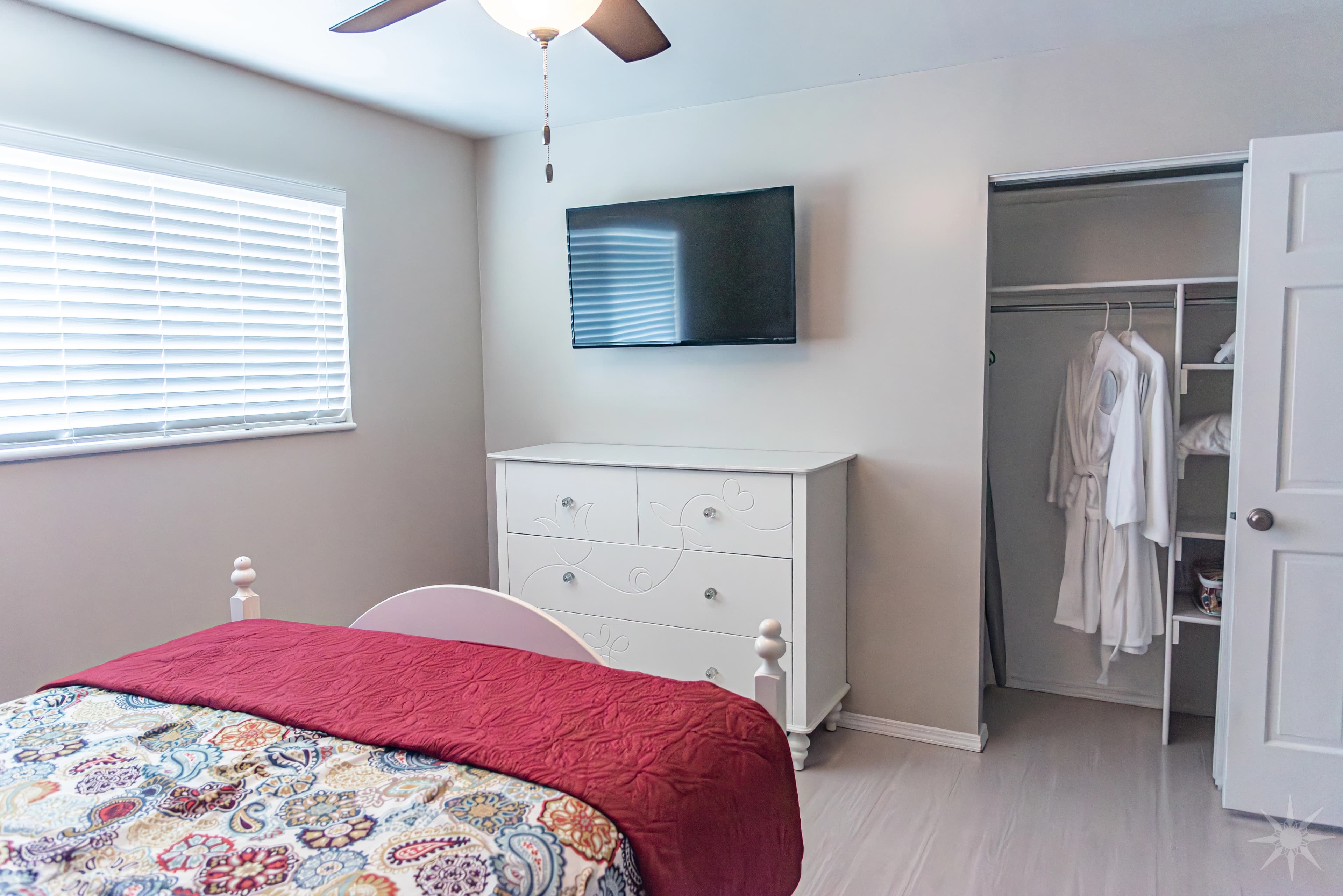 Spacious hallway bedroom at Hidden Retreat in Sandy Utah